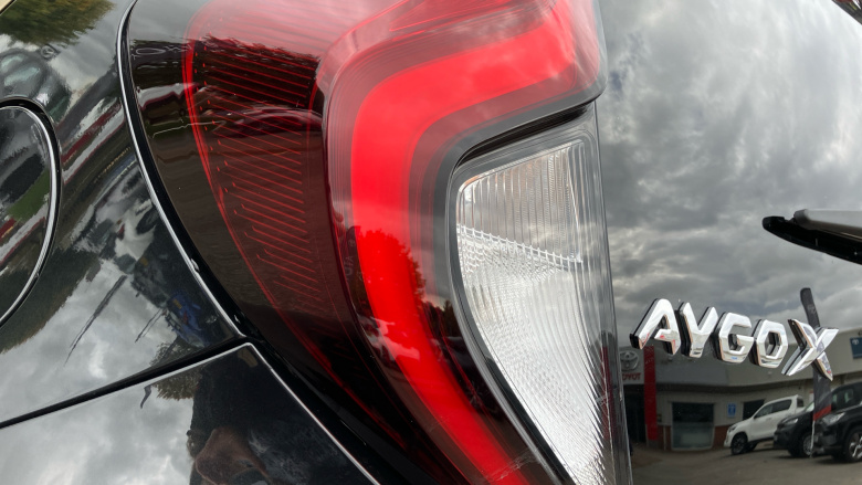 Toyota Aygo X 1.0 VVT-i Edge 5dr Petrol Hatchback